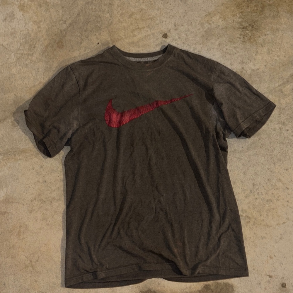 Nike Men's Dark Brown Tee with Red Swoosh